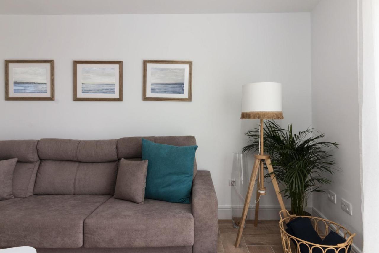 Homeforguest Atico Cecilia Con Vistas Al Mar En Los Cristianos Лос Кристианос Экстерьер фото