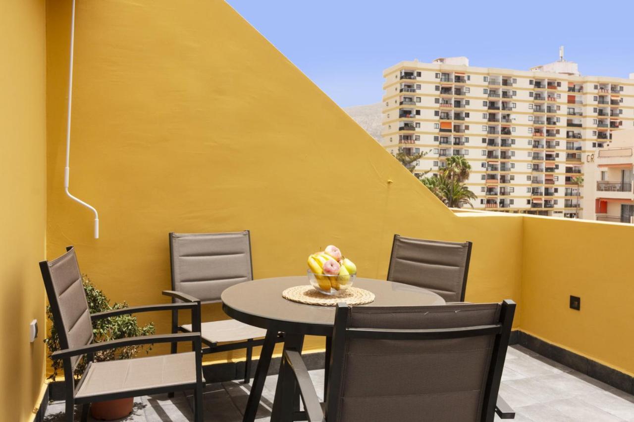 Homeforguest Atico Cecilia Con Vistas Al Mar En Los Cristianos Лос Кристианос Экстерьер фото